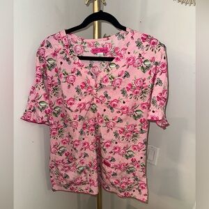 Scrub top size large pink floral